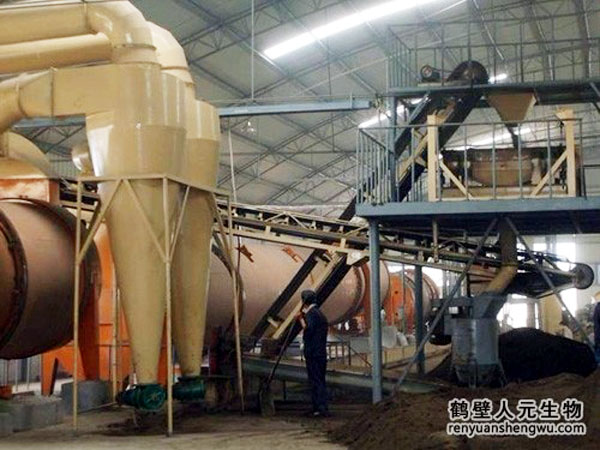 三级高潮黄色红桃视频 秋季给果树施肥使用什么有机肥