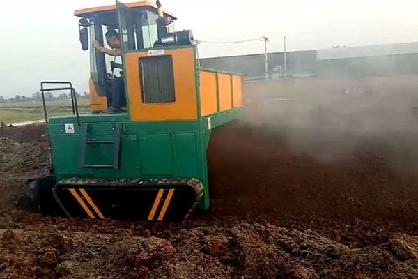 三级4级特黄60分钟 畜禽粪便养殖场好氧堆肥处理技术及使用方法注意事项