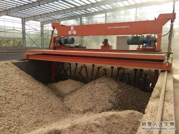 三级高潮黄色红桃视频 牛粪有机肥生产线的结构与特点
